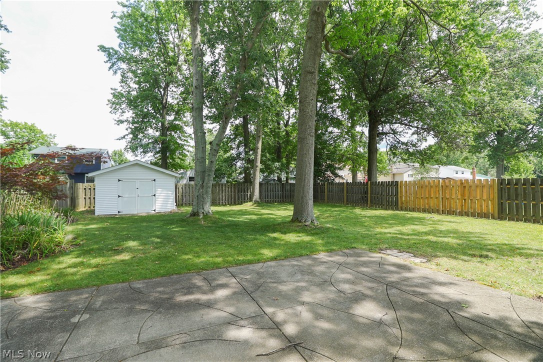 537 Howells Court Eastlake OH 44095