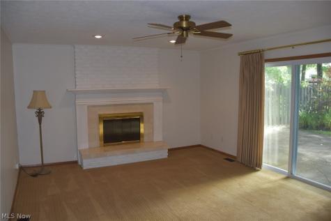 537 Howells Court Eastlake OH 44095