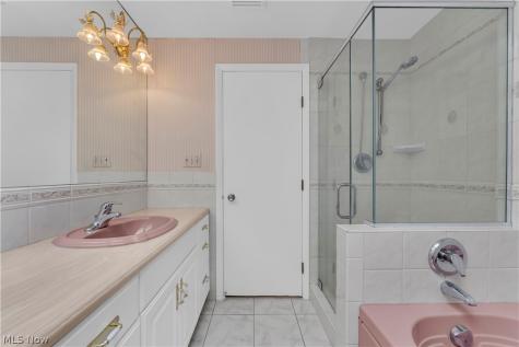 6524 Brookhill Drive Garfield Heights OH 44125