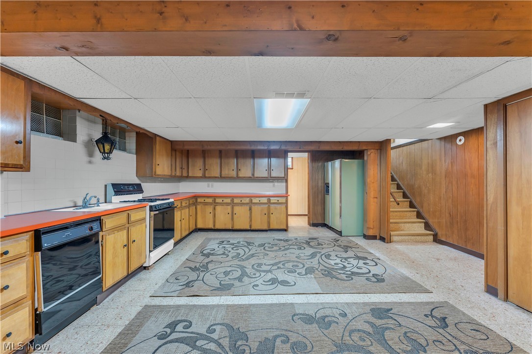 6524 Brookhill Drive Garfield Heights OH 44125