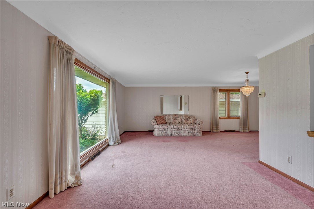6524 Brookhill Drive Garfield Heights OH 44125