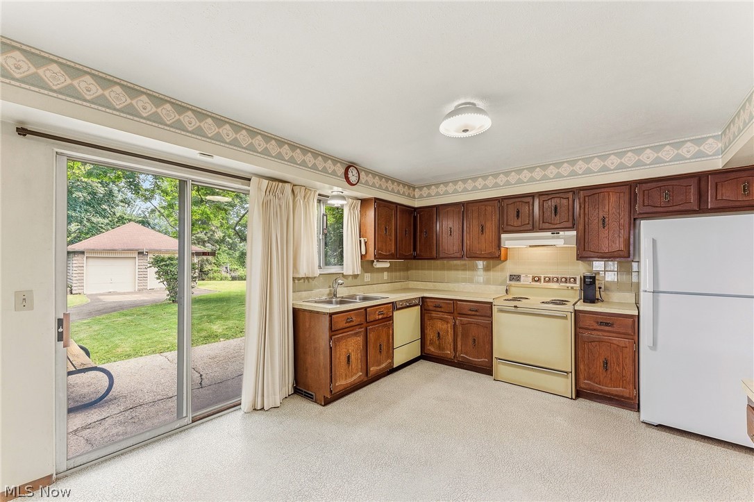 21820 Mastick Road Fairview Park OH 44126