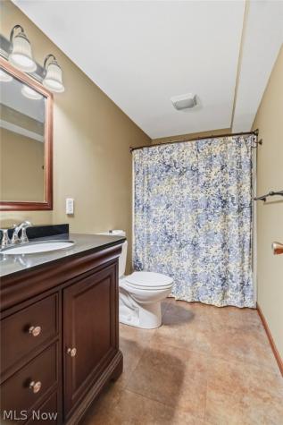 16710 Emmitsburg Road Orrville OH 44667