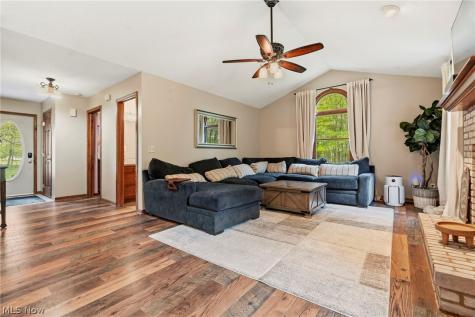 16710 Emmitsburg Road Orrville OH 44667