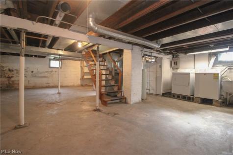 21 S Osborn Avenue Youngstown OH 44509