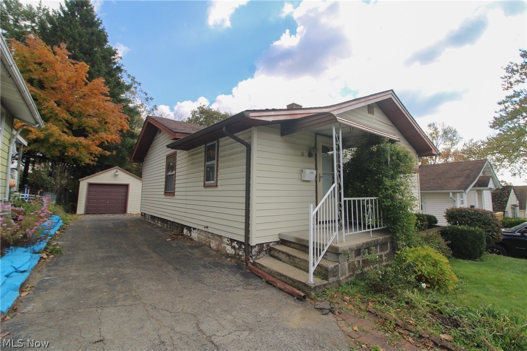 21 S Osborn Avenue Youngstown OH 44509