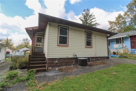 21 S Osborn Avenue Youngstown OH 44509
