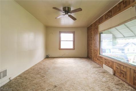21 S Osborn Avenue Youngstown OH 44509