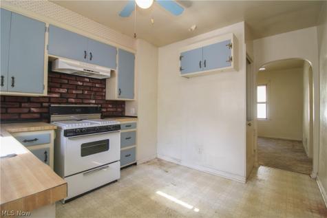 21 S Osborn Avenue Youngstown OH 44509