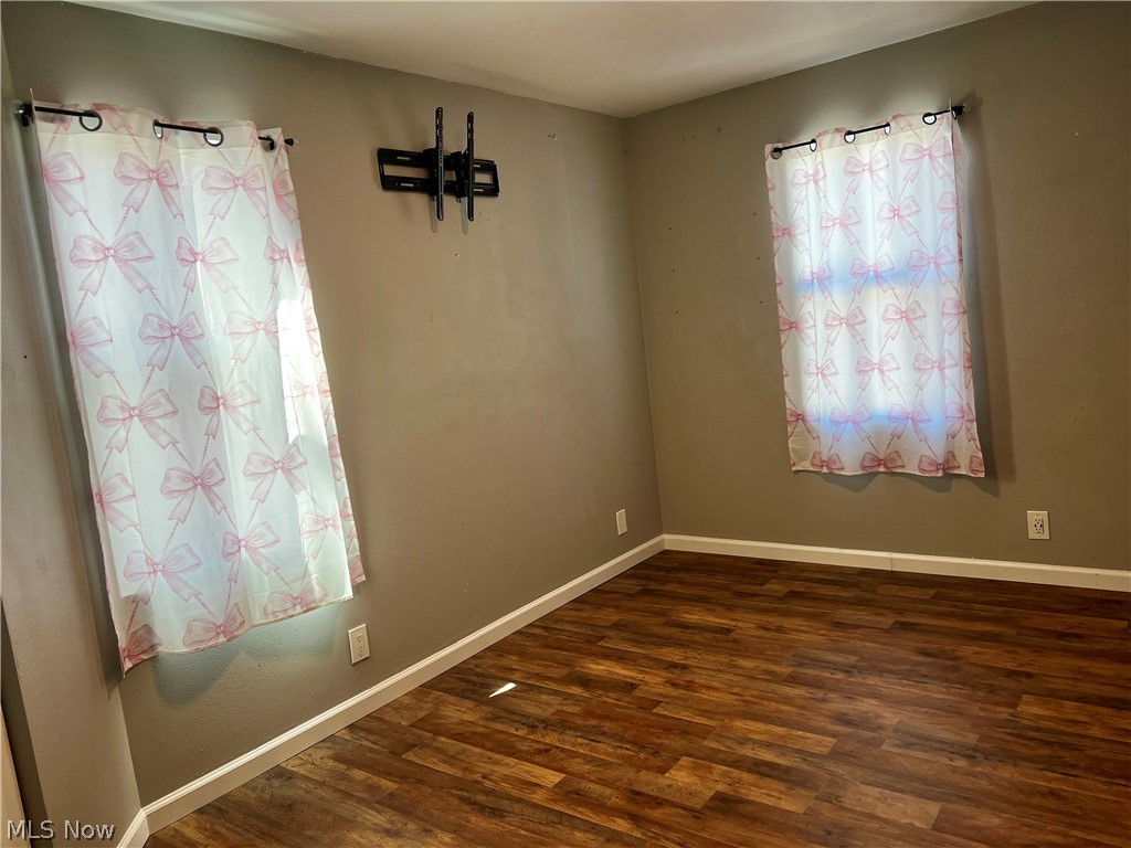 16972 State Route 45 Wellsville OH 43968