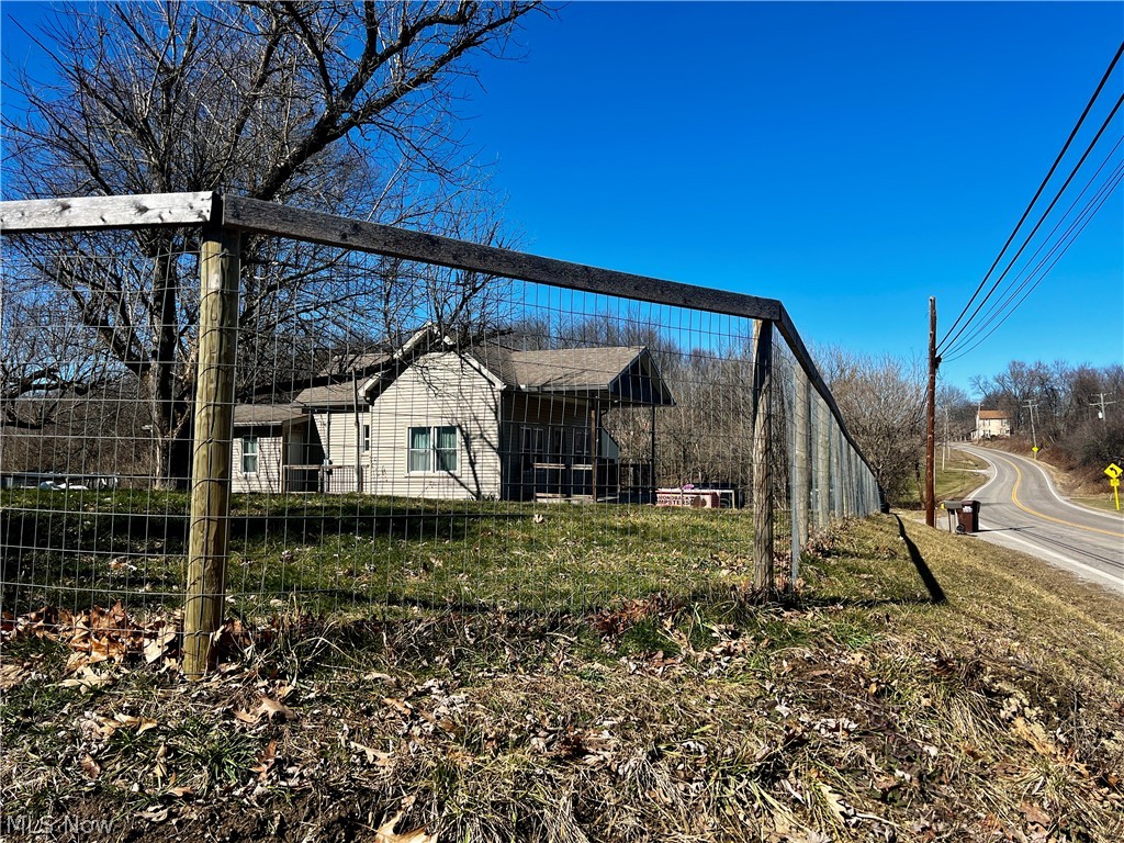 16972 State Route 45 Wellsville OH 43968