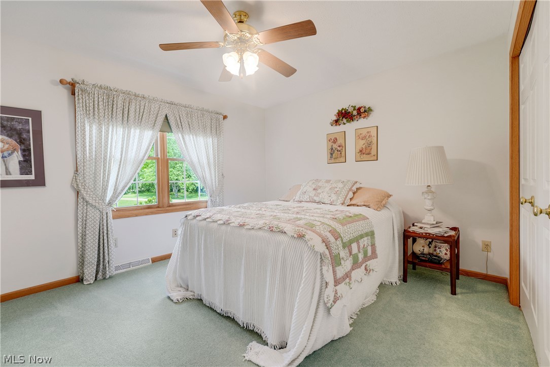 17800 Settlers Trail Chagrin Falls OH 44023