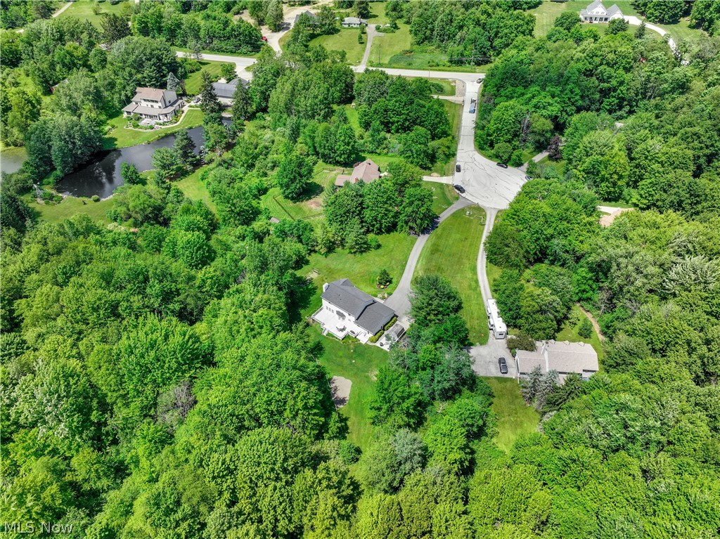 17800 Settlers Trail Chagrin Falls OH 44023