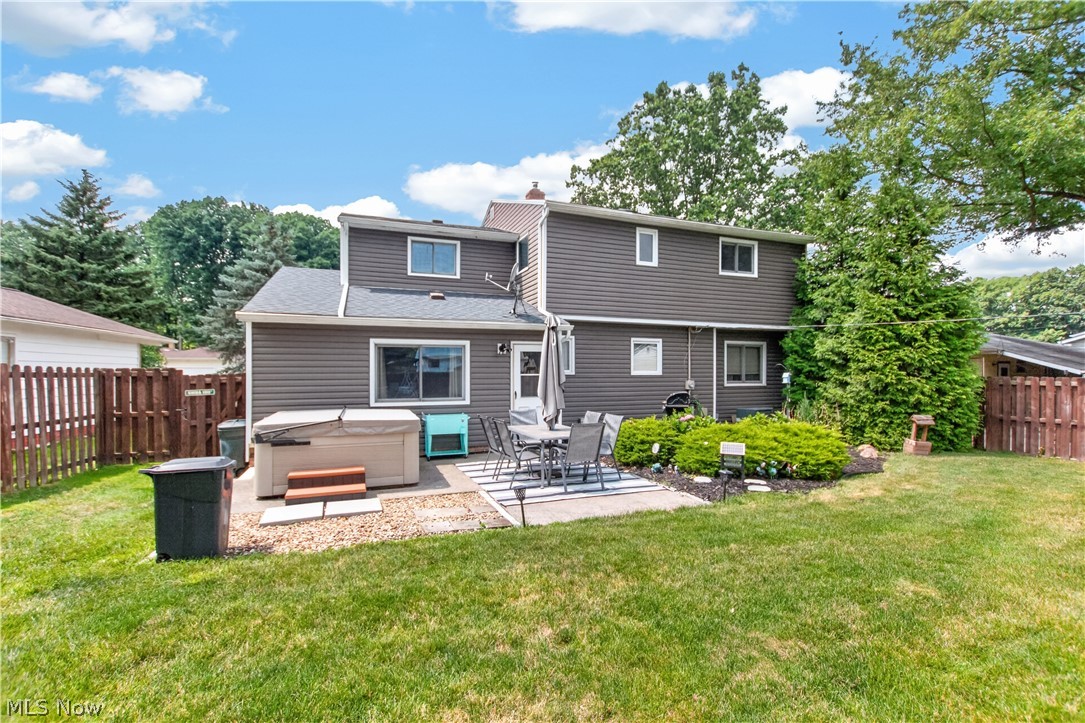 7005 Edgecliff Drive Parma OH 44134