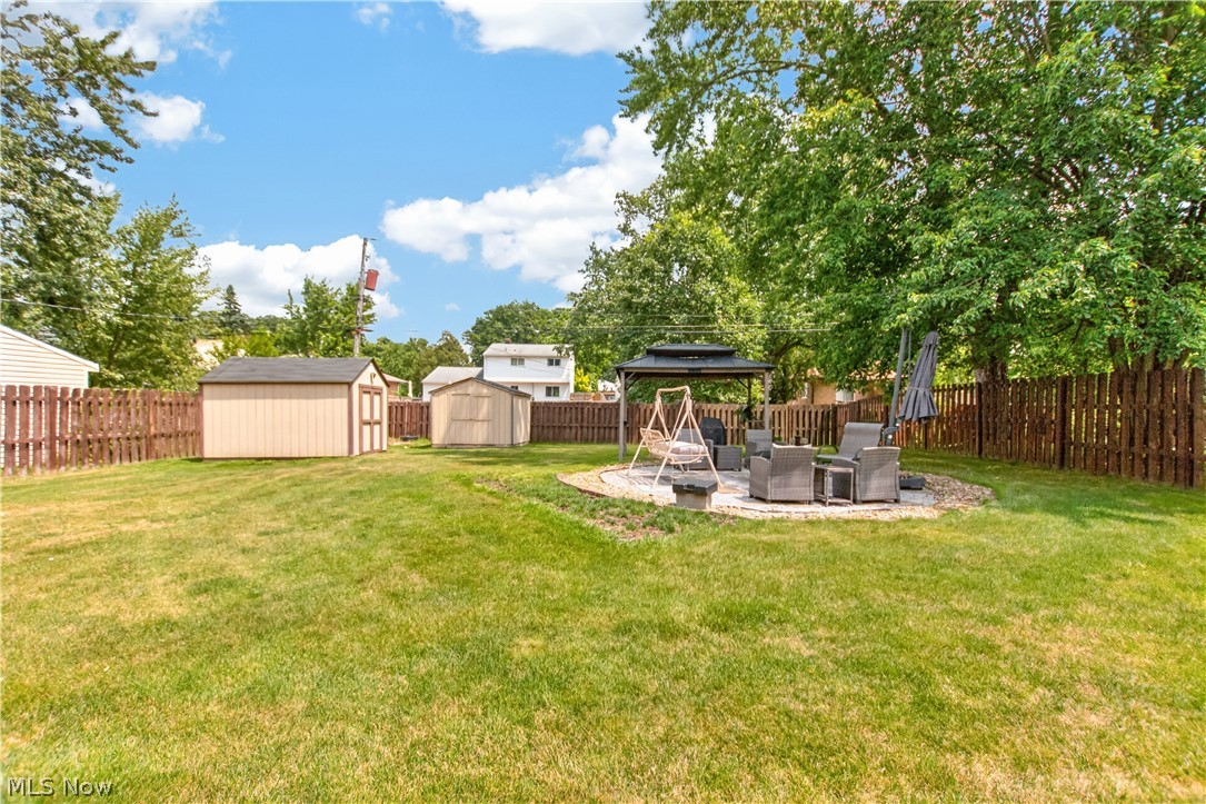 7005 Edgecliff Drive Parma OH 44134