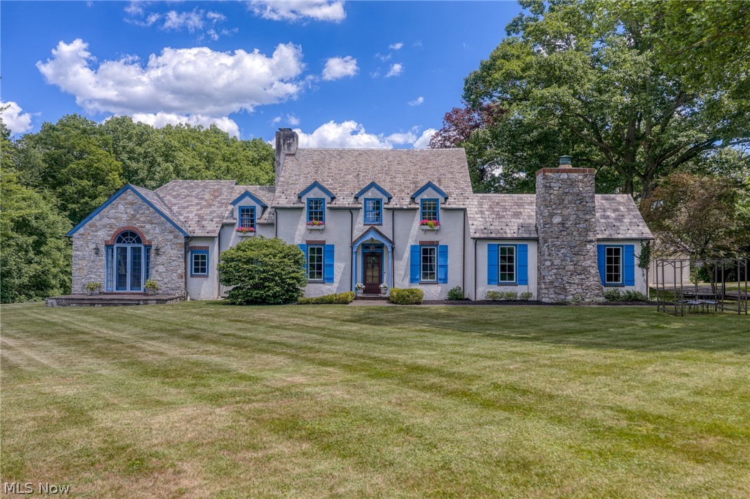 5227 Som Center Road Solon OH 44139
