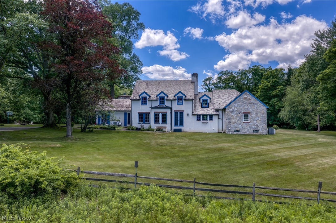5227 Som Center Road Solon OH 44139