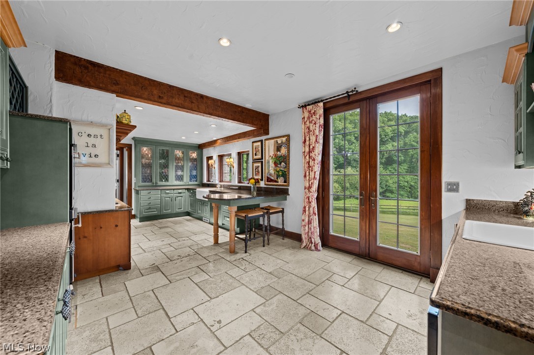 5227 Som Center Road Solon OH 44139