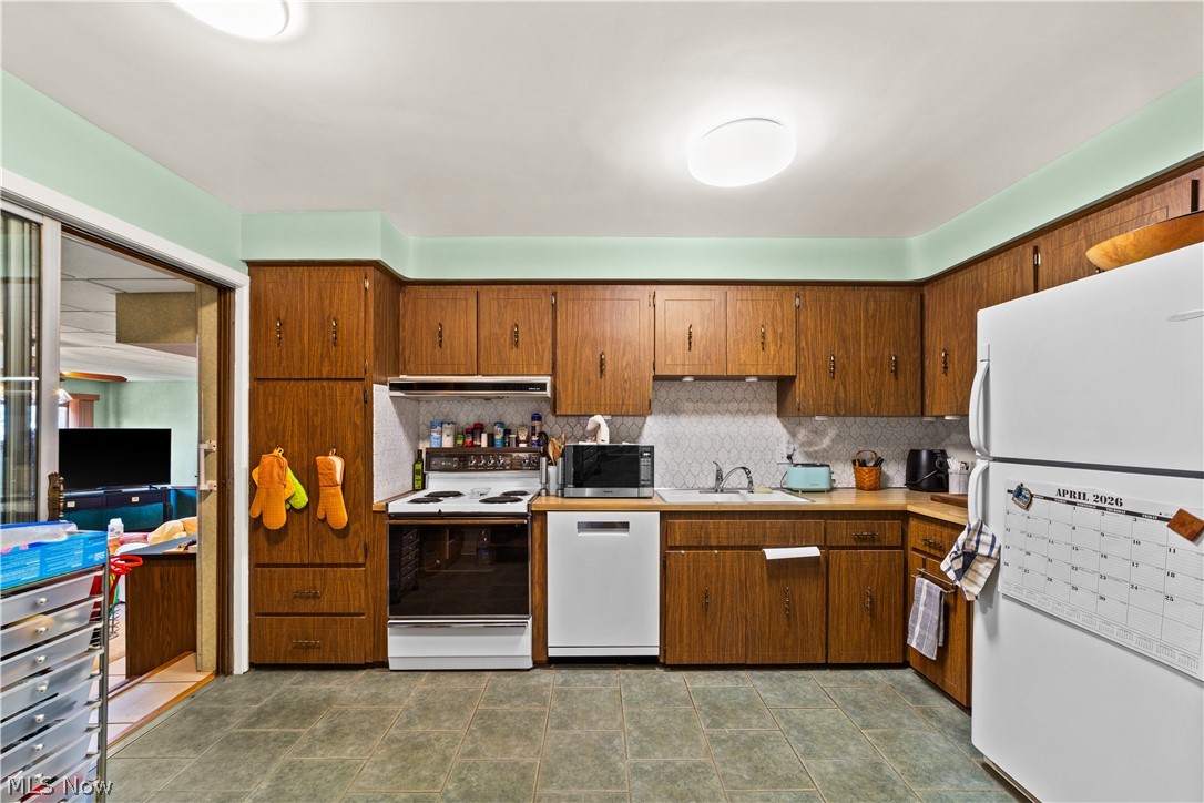1730 Alcester Road Mayfield Heights OH 44124