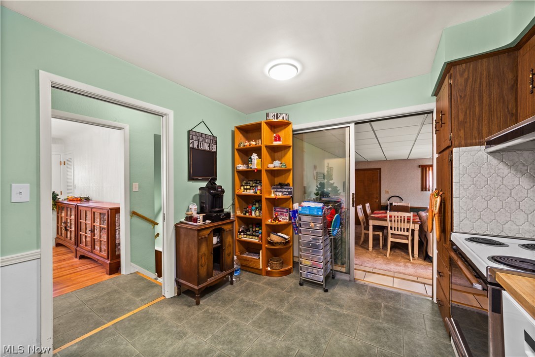 1730 Alcester Road Mayfield Heights OH 44124