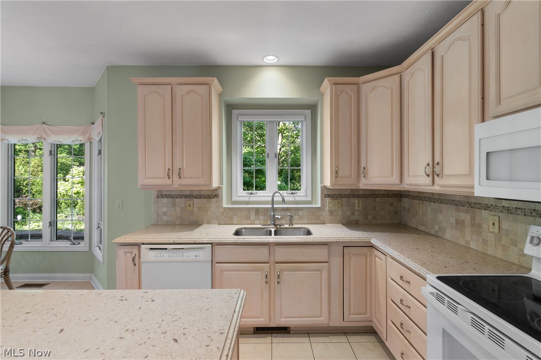 26982 Courtland Meadows Westlake OH 44145