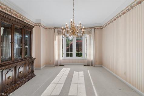 26982 Courtland Meadows Westlake OH 44145