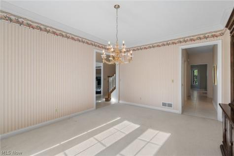 26982 Courtland Meadows Westlake OH 44145