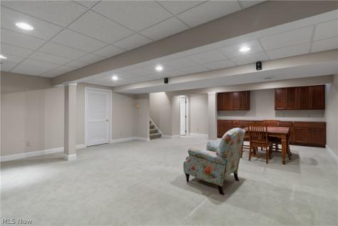 26982 Courtland Meadows Westlake OH 44145