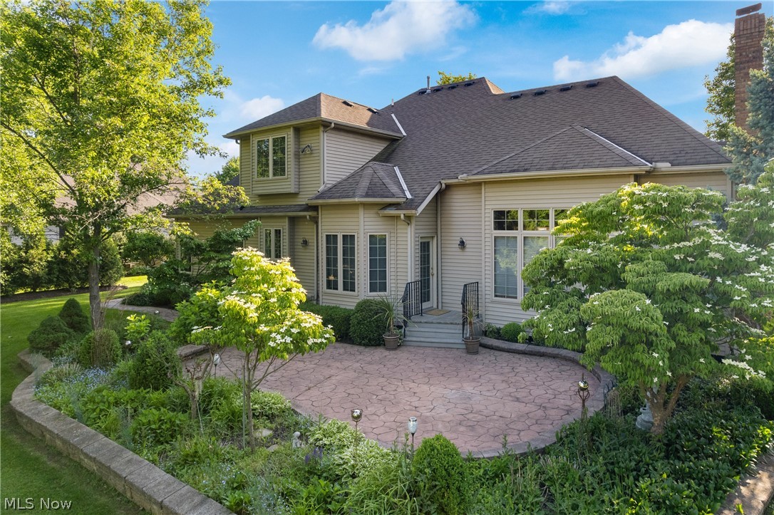 26982 Courtland Meadows Westlake OH 44145