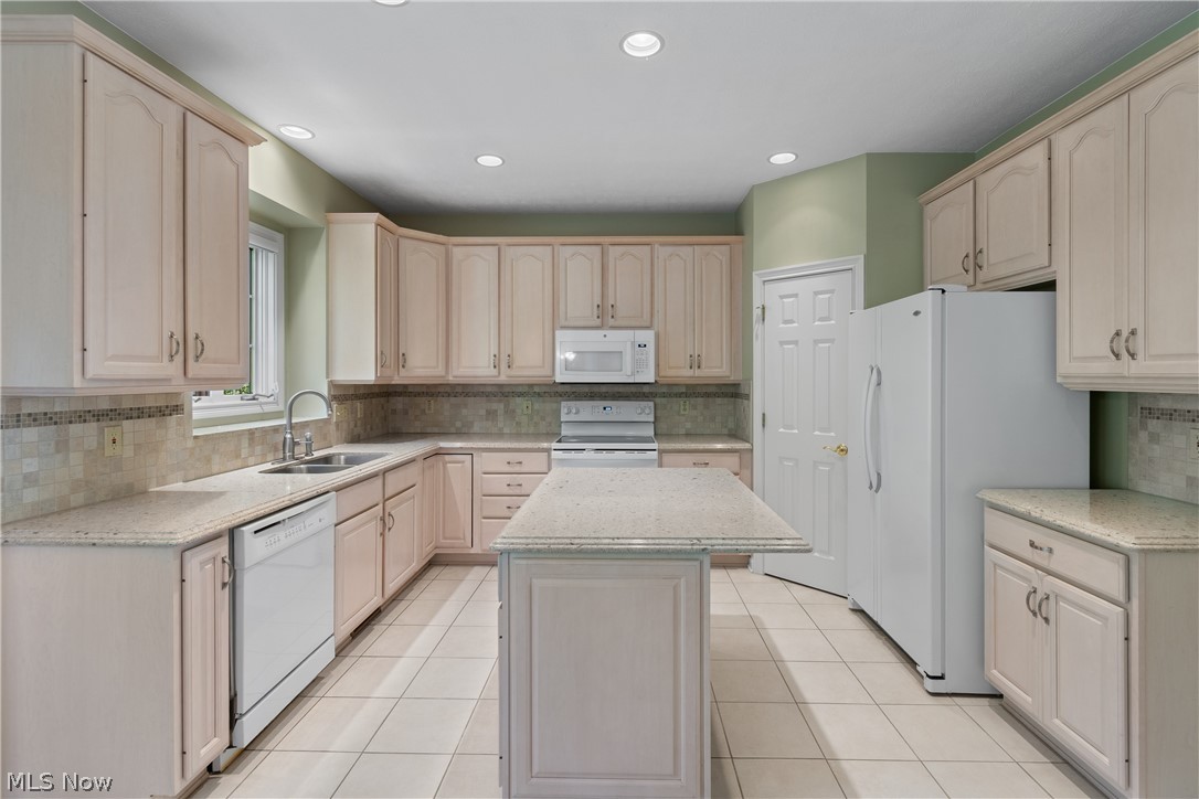 26982 Courtland Meadows Westlake OH 44145