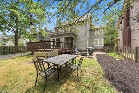 3021 Berkshire Road Cleveland Heights OH 44118