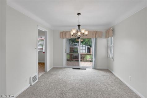8120 Pelham Drive Parma OH 44129