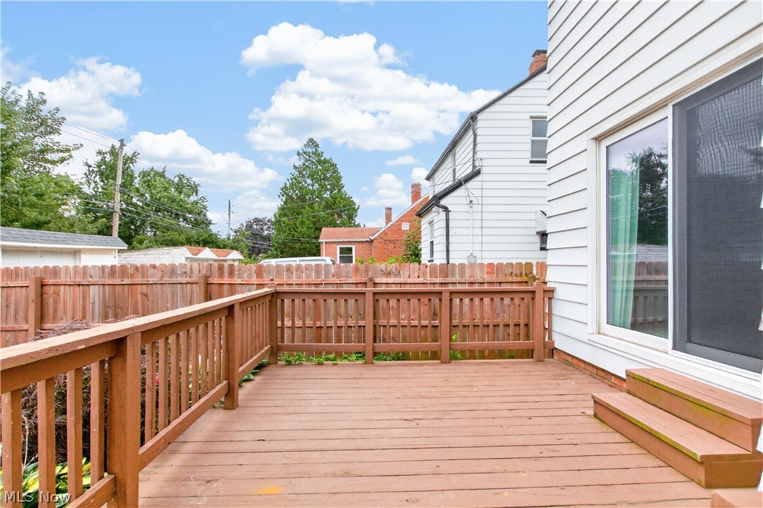 8120 Pelham Drive Parma OH 44129