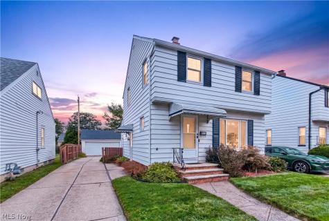 8120 Pelham Drive Parma OH 44129