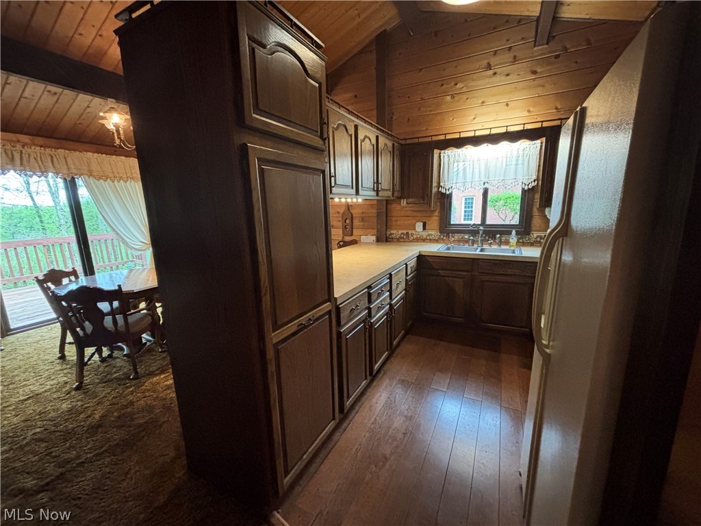 2180 Kimberley Drive NW Dover OH 44622