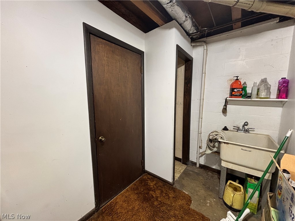 2180 Kimberley Drive NW Dover OH 44622