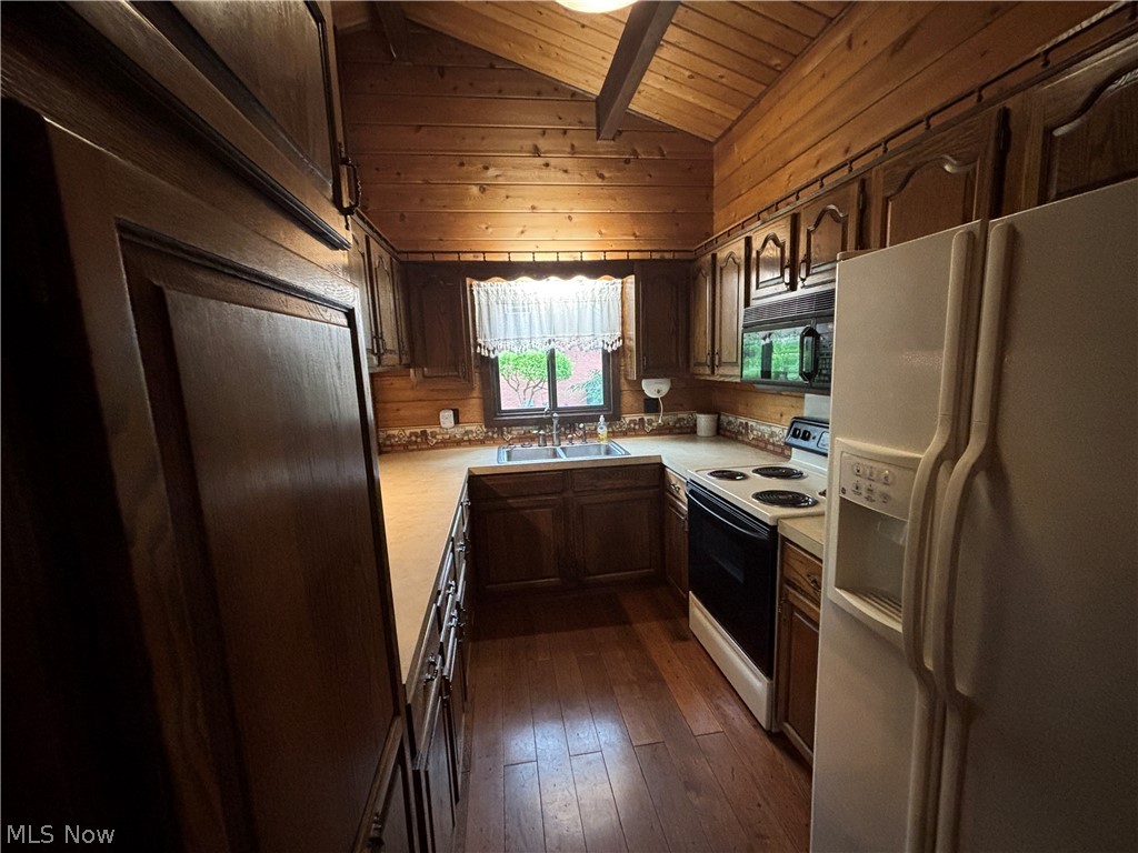 2180 Kimberley Drive NW Dover OH 44622