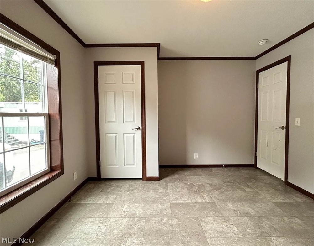 17 Westwoods Amherst OH 44001