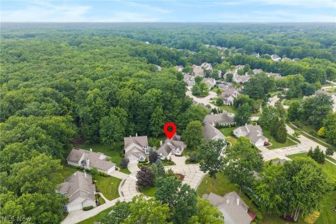 3768 Trenton Court Westlake OH 44145