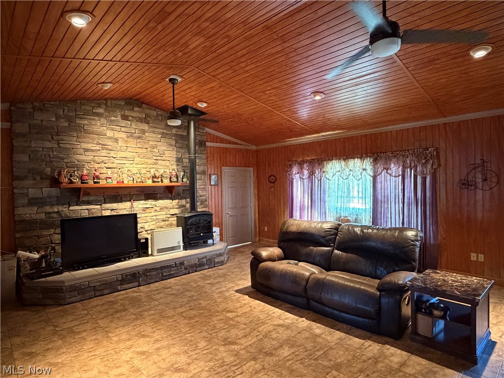 239 Oak Street Leetonia OH 44431