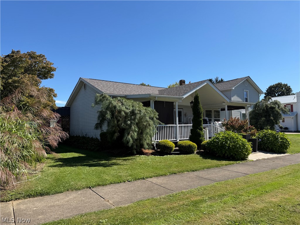 239 Oak Street Leetonia OH 44431