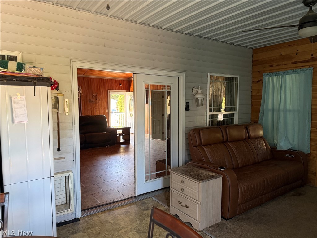 239 Oak Street Leetonia OH 44431