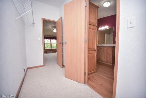 9075 Redhawk Drive Streetsboro OH 44241