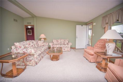 9075 Redhawk Drive Streetsboro OH 44241