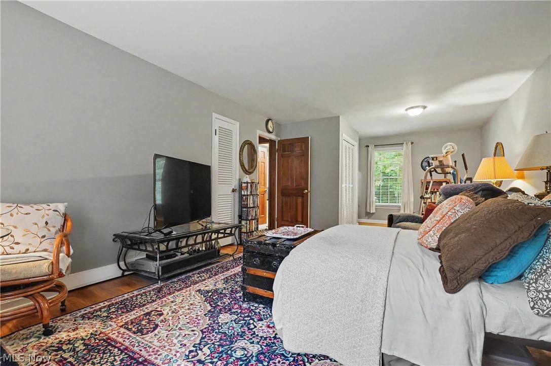 553 N Briarcliff Drive Canfield OH 44406