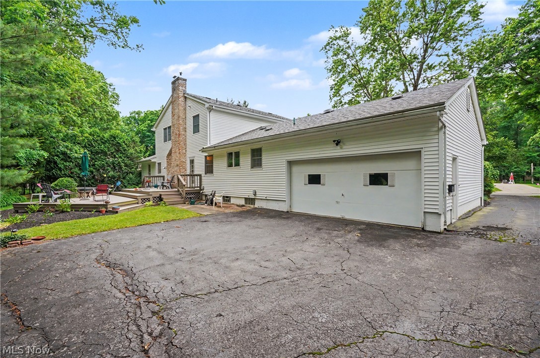 553 N Briarcliff Drive Canfield OH 44406