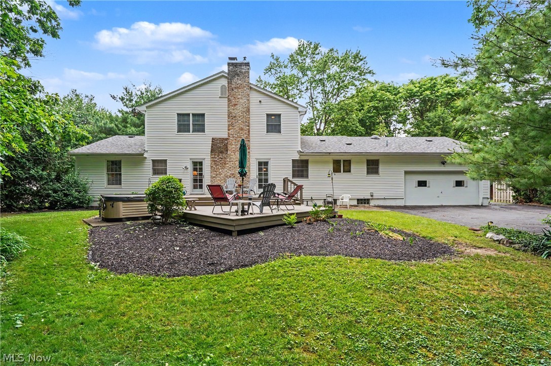 553 N Briarcliff Drive Canfield OH 44406