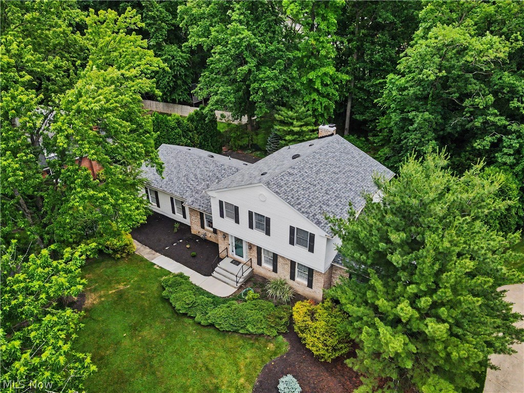 553 N Briarcliff Drive Canfield OH 44406