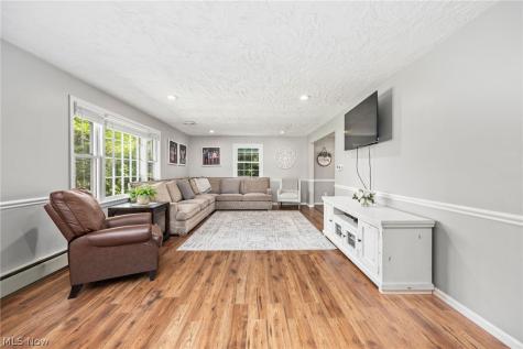 4360 Copley Road Akron OH 44321