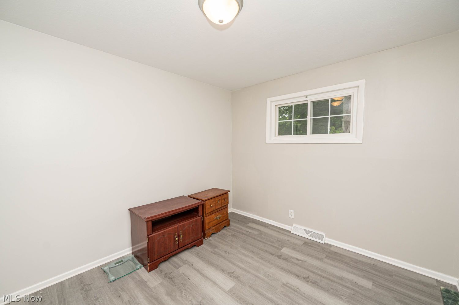 1289 Waverly Road Eastlake OH 44095